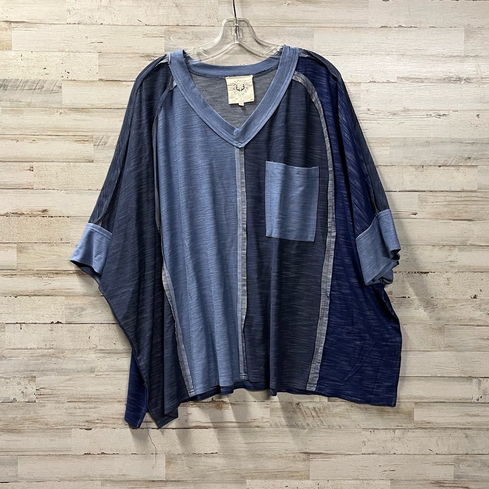 Fantastic Fawn Blue Colorblock Spandex/Cotton Over-Sized Shirt